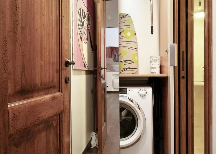 Trasteverehome - Artists Loft With Private Parking In Trastevere