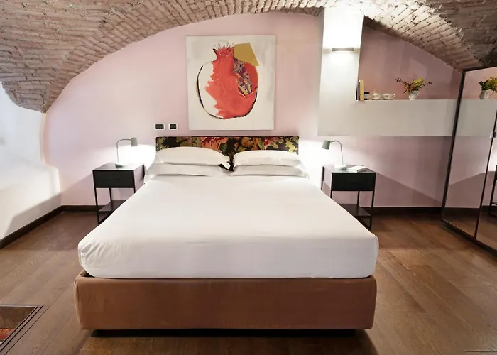 Trasteverehome - Artists Loft With Private Parking In Trastevere